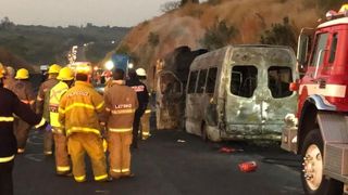 Cel puțin 14 membri ai unei familii au murit într-un accident rutier din Mexic