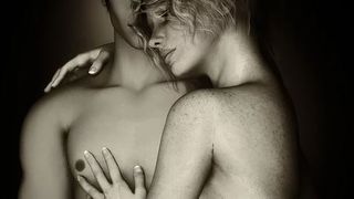 &Icirc;nt&acirc;mplarea uluitoare a unui bărbat din timpul partidei de amor: &bdquo;M-a &icirc;ncins rău c&acirc;nd soția mea mi-a zis c&acirc;teva detalii din trecutul ei amoros&rdquo;