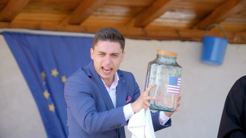 Aventurile lui Ghiță Spagoveanu continuă în „Moldovenii”. Primarul aduce aer din America, în Găurenii de Jos!