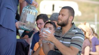 Aventurile lui Ghiță Spagoveanu continuă &icirc;n &bdquo;Moldovenii&rdquo;. Primarul aduce aer din America, &icirc;n Găurenii de Jos!