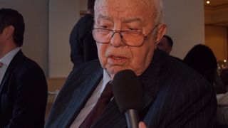 Alexandru Arșinel &icirc;n lacrimi, la doi ani după moartea Stelei Popescu: &bdquo;Nu &icirc;mi e ușor...c&acirc;teodată mi se face frică fără ea!&rdquo;