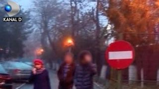 VIDEO | Un t&acirc;năr a ajuns să evite școala de frică, după ce a &icirc;ncasat o bătaie cruntă de la colegi