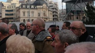 Gelu Voican-Voiculescu va participa și astăzi la comemorarea eroilor martiri. Ieri, a fost lovit de un revoluționar cu c&acirc;rjă &icirc;n cap