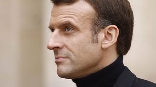Emmanuel Macron renunţă la pensia de preşedinte, &icirc;n valoare de 6.220 de euro 