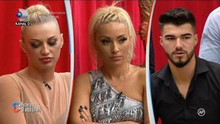 Primele imagini din club cu Andreea Pirui și Iancu de la Puterea Dragostei! El o atinge pe picior și s&acirc;ni! DOVADA că a fost ceva mai mult &icirc;ntre ei