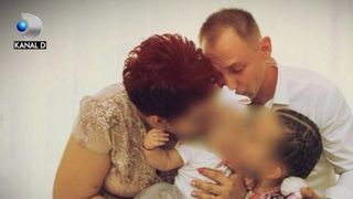 VIDEO | Tragedie &icirc;n prima zi de Crăciun. Familia unui preot, spulberată de un șofer neatent