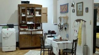 VIDEO | Apartamentul care te poartă &icirc;napoi &icirc;n timp