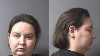 O mamă și-a uitat copilul de cinci ani în mașina de spălat pornită