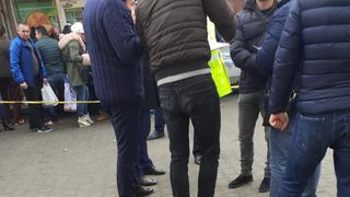 Bărbat din Târgu-Jiu, înjunghiat în timp ce se afla în Piața Centrală