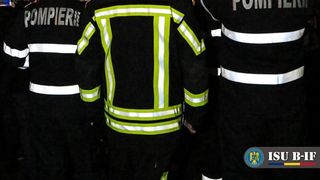 ISU Bucureşti - Ilfov: Şase incendii au fost provocate de utilizarea mijloacelor pirotehnice, &icirc;n ultimele 24 de ore/ Un adolescent a fost rănit &icirc;n urma exploziei unei petarde