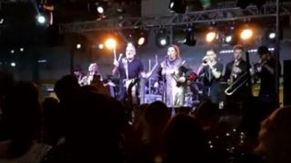 VIDEO | Cum au petrecut vedetele în noaptea de Revelion