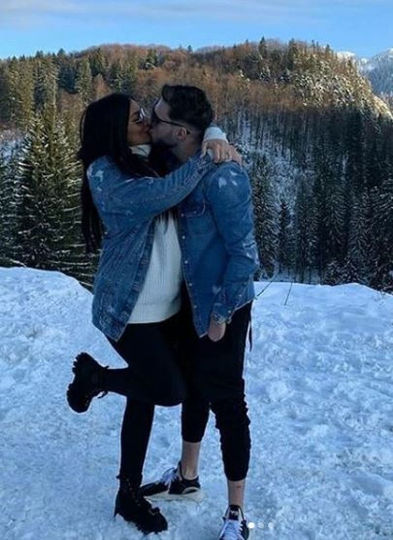 Simina de la „Puterea Dragostei” de nerecunoscut. Vezi cum arată cu burta de gravidă, focoasa brunetă