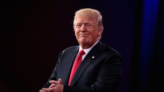 Iranul oferă o recompensă de 80 de milioane de dolari oricui îl omoară pe Trump