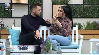 Bianca de la &bdquo;Puterea Dragostei&rdquo;, intervenție de ultimă oră. Livian tratat cu indiferență de iubita sa, după șapte zile petrecute &icirc;n Rom&acirc;nia: &bdquo;Binele l-am lăsat &icirc;n 2019, &icirc;n 2020 o să mi te supui!&rdquo;