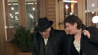 Cum a decurs o ieșire la restaurant pentru Mihai Șora, filozoful de 103 ani, și soția cu 56 de ani mai tânără