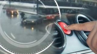 VIDEO | Bătaie în trafic între un șofer de autobuz și unul de autoturism. Totul a fost filmat!