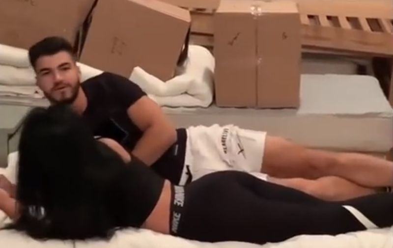 Jador lovitură cruntă pentru Ella de la „Puterea Dragostei”. Nu a mai suportat și a făcut public un clip cu ea și Iancu în pat