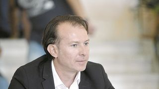 Florin C&icirc;ţu, acuzații grave la adresa Gabrielei Firea: &rdquo;Gabriela Firea iar a furat &hellip;"