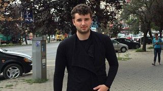 Cum s-a ”răzbunat” Victoraș Micula pe mascații care au intrat peste el în casă? Milionarul cu elicopter va putea din nou să poarte armă