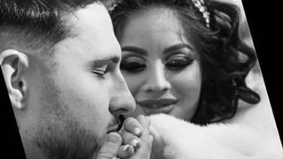 Simina de la &bdquo;Puterea Dragostei&rdquo; a devenit oficial doamna Zănoagă. Vezi cum arată bruneta &icirc;n rochie de mireasă