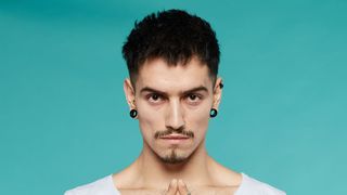 Zece concurenți curajoși, &icirc;ncă necunoscuți publicului larg, sunt gata să răspundă provocărilor &bdquo;Survivor Romania", reality-ul ce va fi difuzat, &icirc;n cur&acirc;nd, la Kanal D