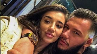 Ea este sora Deei de la &bdquo;Puterea Dragostei&rdquo;. Concurenta o lovește cu ouă &icirc;n cap