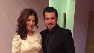 Adi de la V&acirc;lcea declarații uimitoare despre soția sa: &bdquo;Merge și de două ori pe zi la biserică, a &icirc;nvățat să c&acirc;nte la chitară singură, ca să c&acirc;nte &icirc;n corul bisericii..&rdquo;