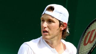 Tenismanul chilian Nicolas Jarry, suspendat provizoriu pentru dopaj