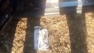 Gestul nebunesc făcut de un bărbat din Argeș: A făcut live pe Facebook &icirc;n timp ce și-a incendiat mașina