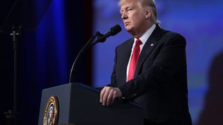 Trump îi cere ayatolahului Ali Khamenei să fie atent "foarte atent la cuvintele sale"