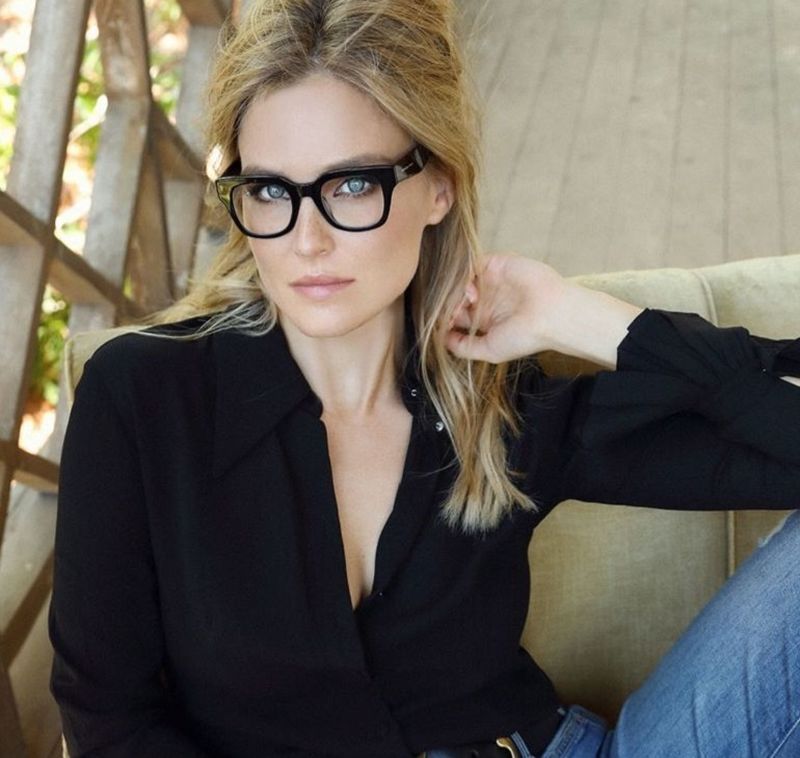 Bar Refaeli a nascut