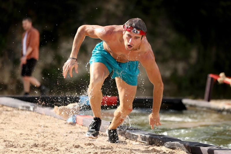 Aproape două milioane de telespectatori au urmărit aseară confruntarea dramatică între Faimoșii și Războinicii de la „Survivor România” #Kanal D, lider de audiență la nivel Național