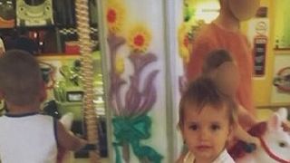 VIDEO | Drama t&acirc;nărului care și-a văzut toți cei patru frați carbonizați. Ce spune despre el mama copiilor