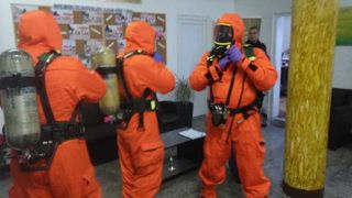 Arad: 11 copii de la acelaşi liceu unde s-a făcut deratizare şi dezinsecţie &icirc;n vacanţa de iarnă, la spital cu stări de rău