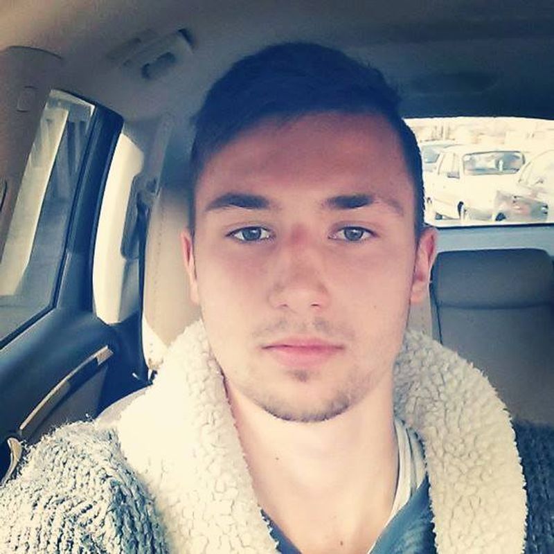 Turcu de la „Puterea Dragostei” de nerecunoscut. Vezi cum arăta concurentul în urmă cu câțiva ani