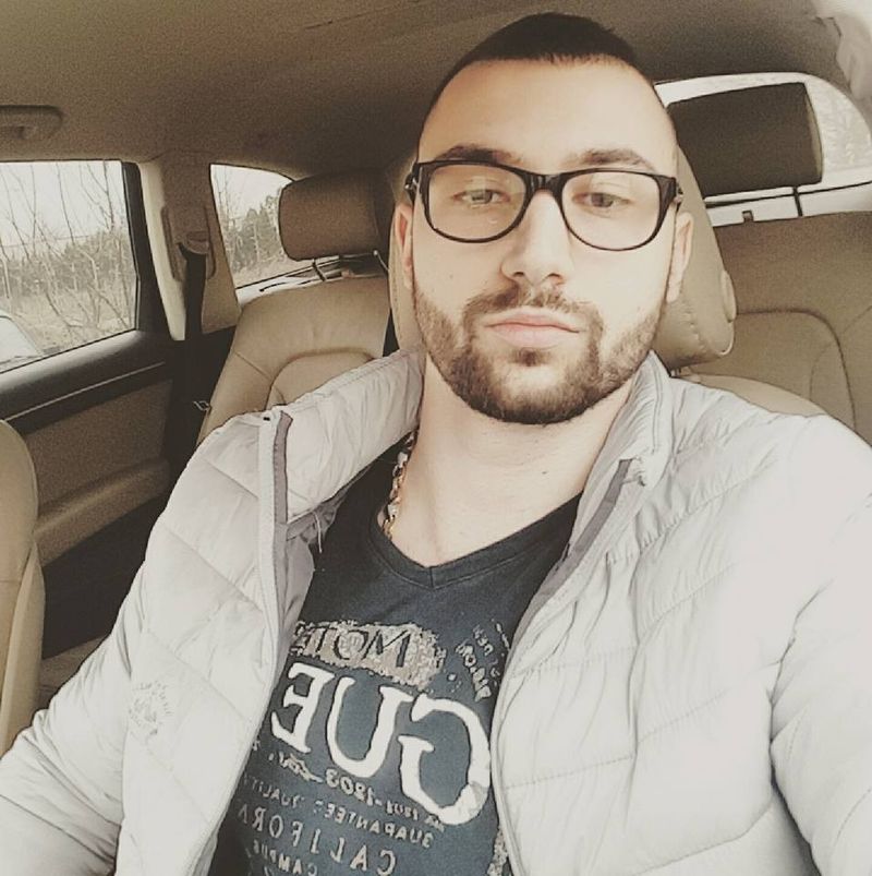 Turcu de la „Puterea Dragostei” de nerecunoscut. Vezi cum arăta concurentul în urmă cu câțiva ani