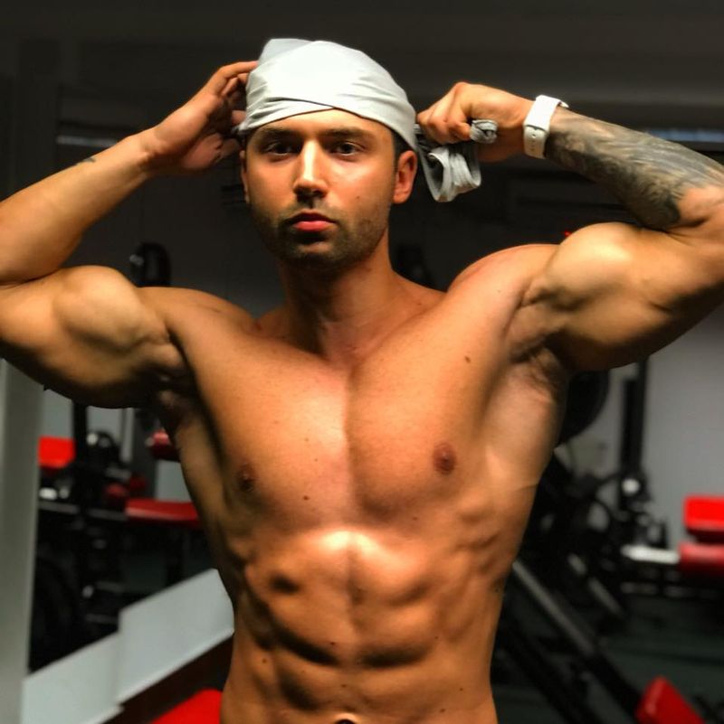 Turcu de la „Puterea Dragostei” de nerecunoscut. Vezi cum arăta concurentul în urmă cu câțiva ani