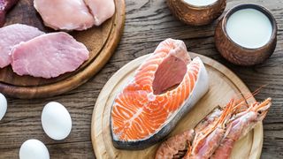 Adevărul nespus despre dieta Dukan! Ce se întâmplă cu sănătatea noastră dacă ținem această cură? ȘOCANT