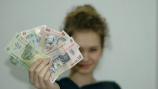 Mărirea alocațiilor, am&acirc;nată: &rdquo;Nu există aceste sume &icirc;n buget acum&rdquo;