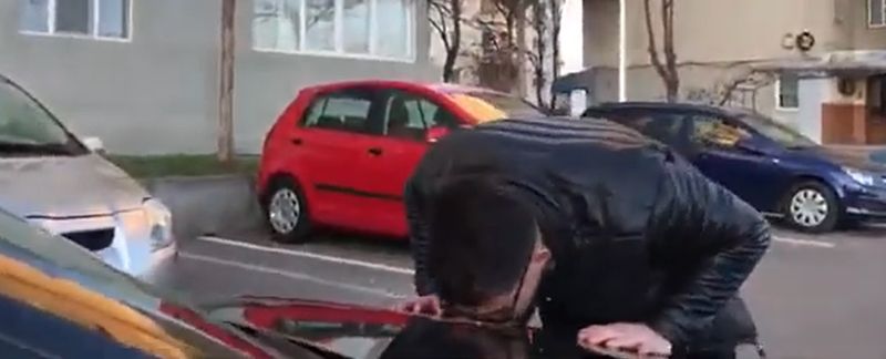 Momente de cumpănă pentru Ricardo de la „Puterea Dragostei”. După ce i-a fost furată mașina, bărbatul a sunat la 112