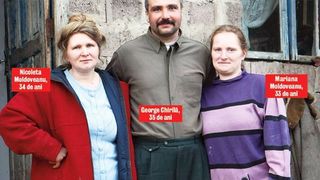 barbatul care traieste cu doua femei