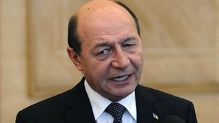 Băsescu, despre majorarea pensiilor: Discutăm de creşterea cu 40% a pensiilor a cinci milioane de oameni/ Cred că s-a ajuns la o limită care poate prăbuşi ţara