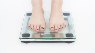 De ce mă &icirc;ngraș? Obiceiuri nesănătoare