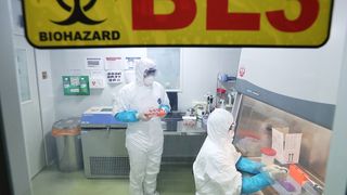 Coronavirusul &icirc;n produsele comandate din China? Află dacă există risc de contaminare dacă &icirc;ți cumperi ceva de pe net
