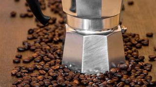 Retete cafea - Cea mai buna metoda de preparare a cafelei - Metode preparare cafea - Cea mai buna cafea - Reteta cafea simpla - Cafea la ibric reteta - Cafea reteta