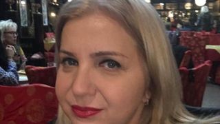 Carmen Șerban: &bdquo;Eu am plecat din țara mea, cu un rucsac &icirc;n spate&rdquo;