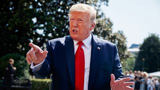 Trump &icirc;şi dezvăluie planul de pace &icirc;n Orientul Mijlociu şi evocă o soluţie &rdquo;realistă cu două state&rdquo;