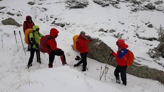 O femeie a sunat la Salvamont pentru a fi ajutată să-şi recupereze telefonul mobil