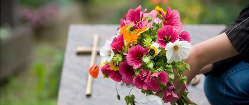 Doliu in presa romaneasca