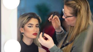 Imagini din culise. Cum arată cabina concurentelor de la &bdquo;Bravo, ai stil! Celebrities&rdquo; și cum se pregătesc acestea &icirc;nainte de fiecare ediție a show-ului